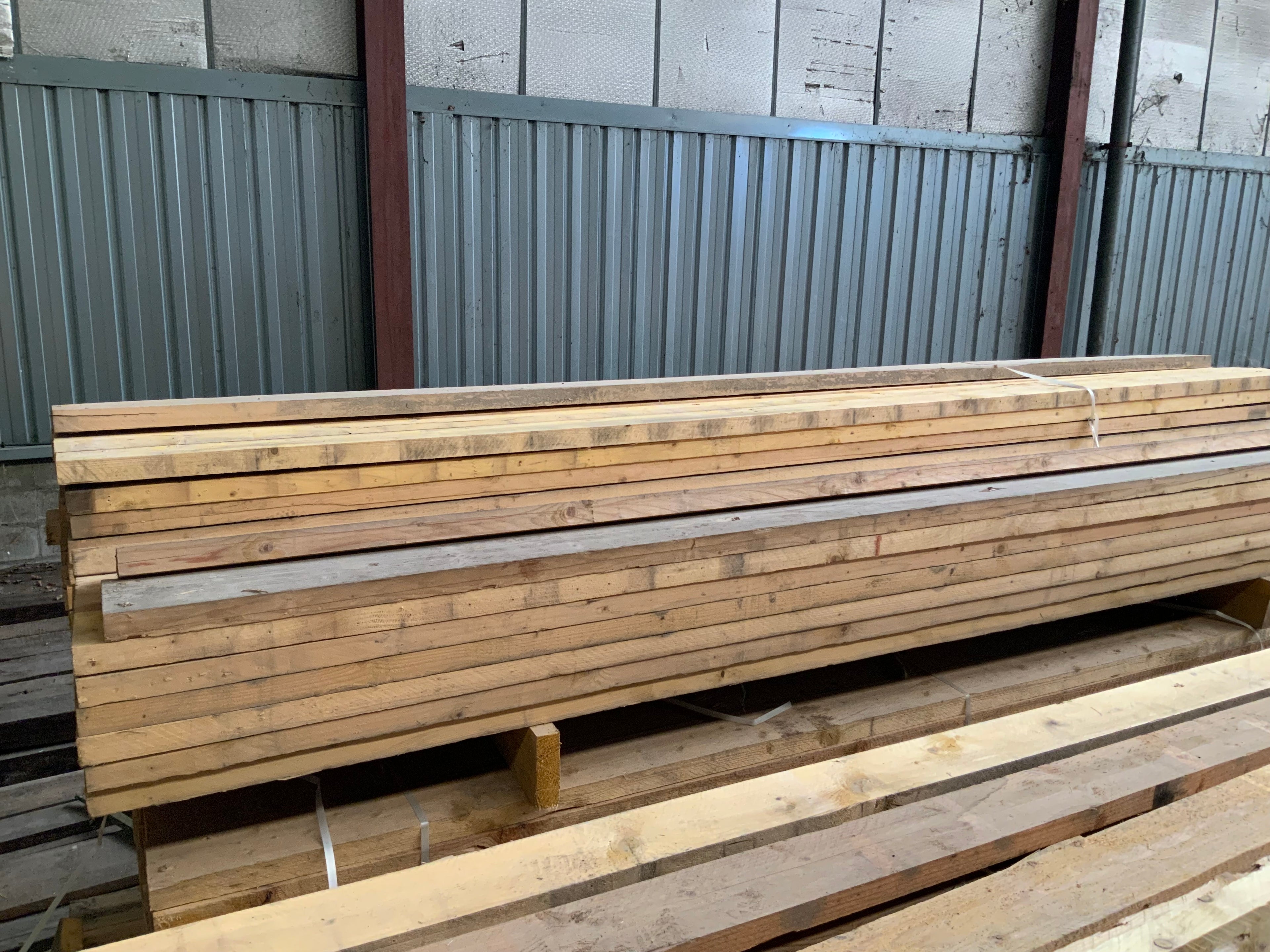 Ossature pin section 145x45mm