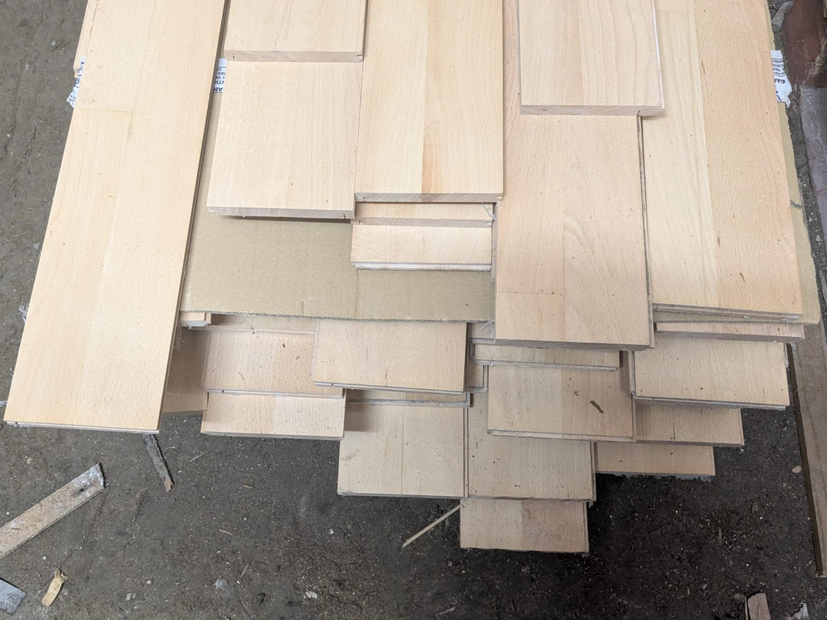 Parquet hêtre massif lamellé collé 13mm reconditionné - Px adhérent 29,75€/m2